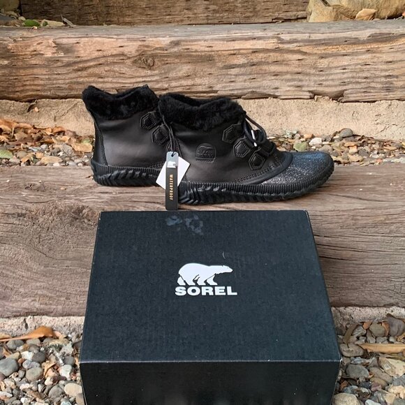 Sorel Out N About Plus Lux waterproof shearling boots - Picture 8 of 10